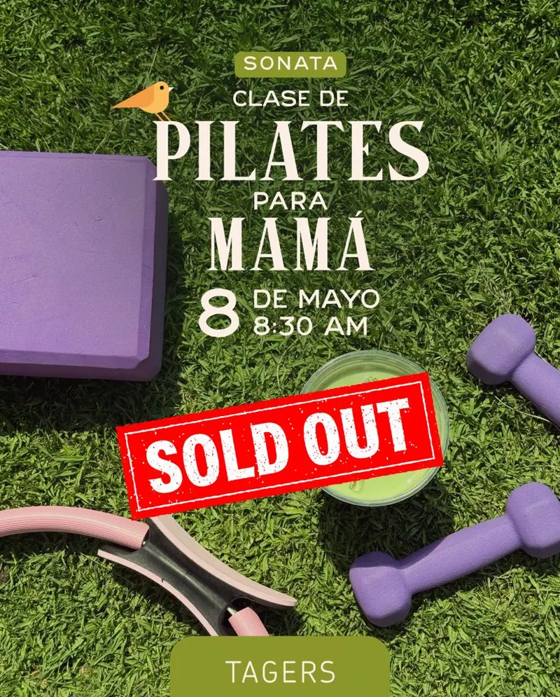 Clase de pilates para mamá