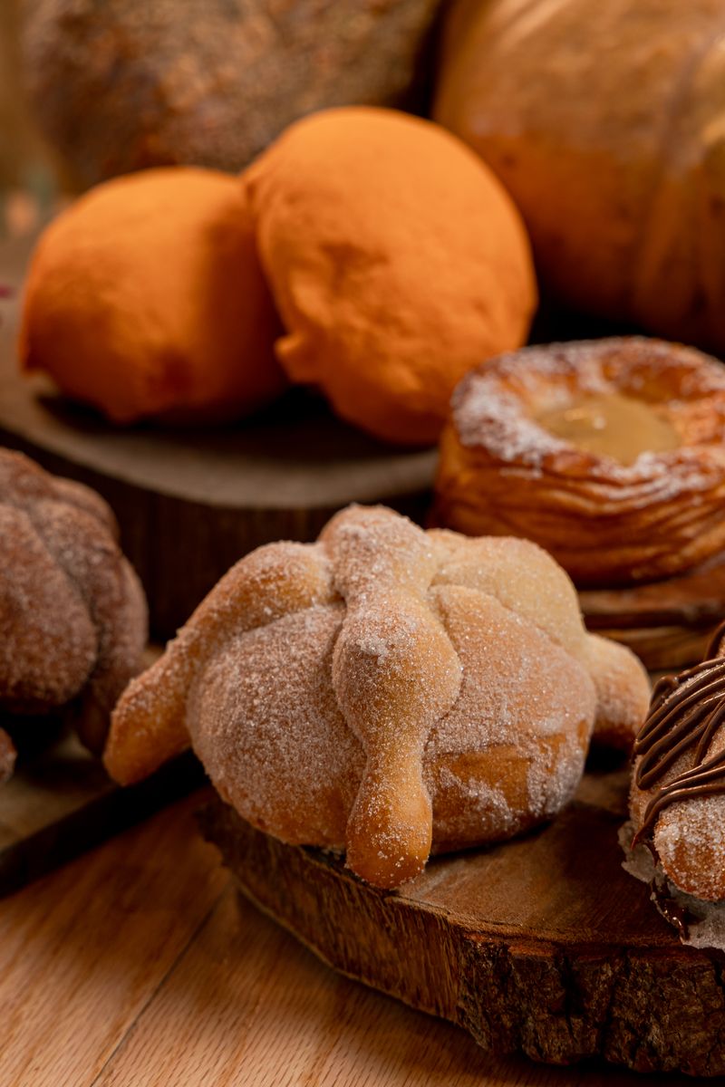 Pan de muerto azucarado