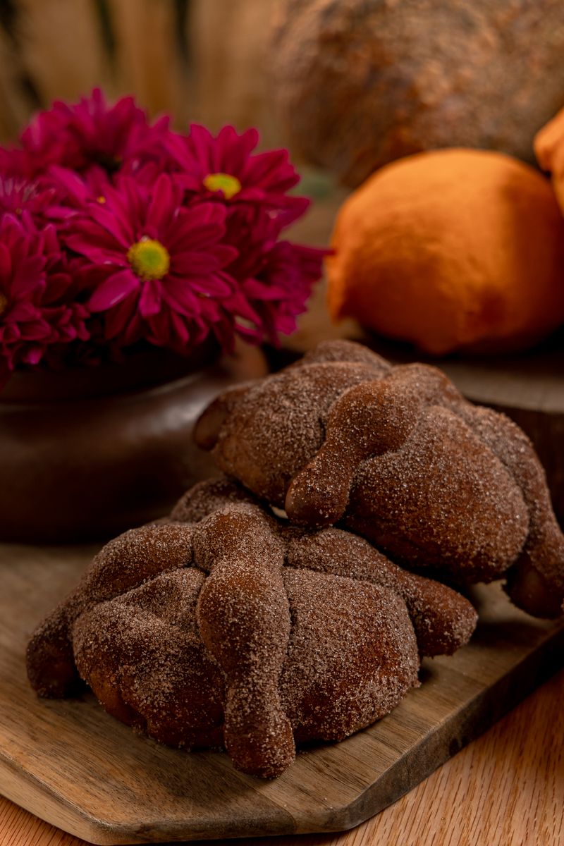 Pan de muerto de chocolate