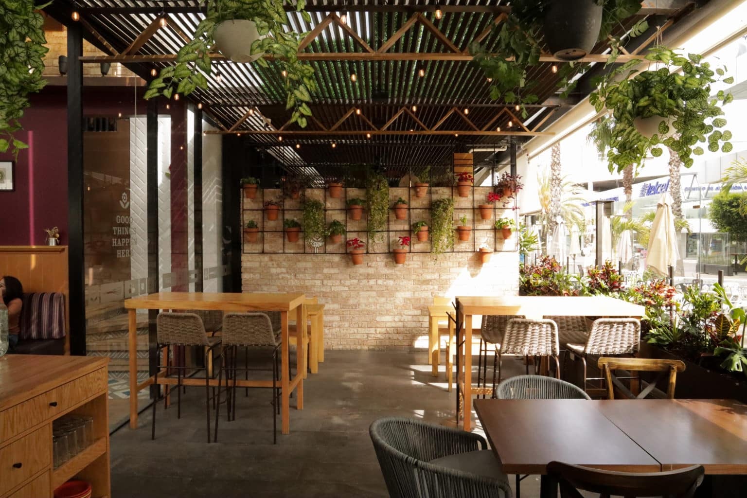 Terraza de madera de Tagers Sonata para un plan tranquilo en pareja