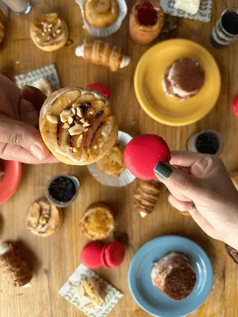 Sweet Buffet — Tagers, 5 Sur