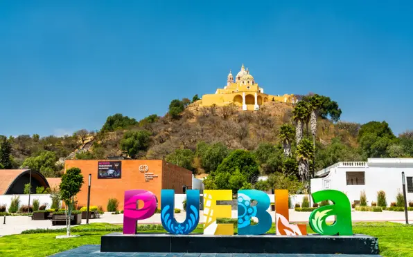 Visita un museo o galería de arte en Puebla