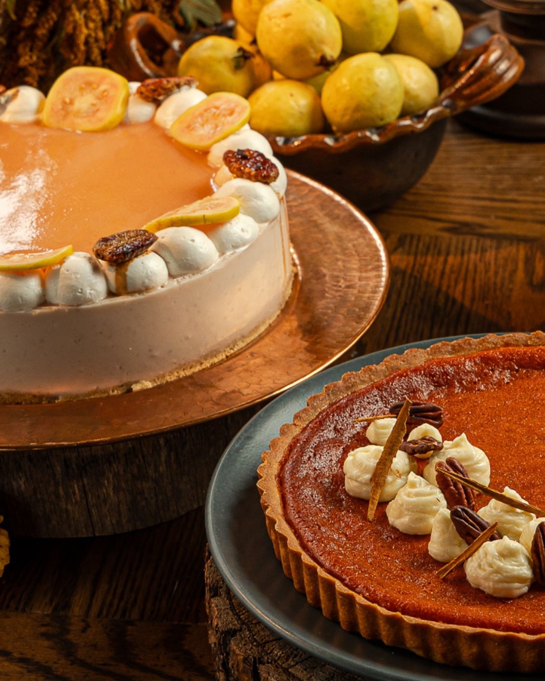 El Otoño sabe a pumpkin pay y a cheesecake de guayaba 🍁🎃 por supuesto que están en nuestr…